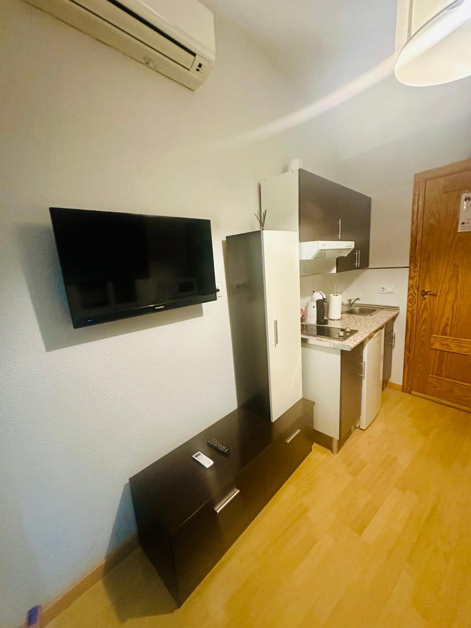 Apartamentos Jame Merida Bagian luar foto