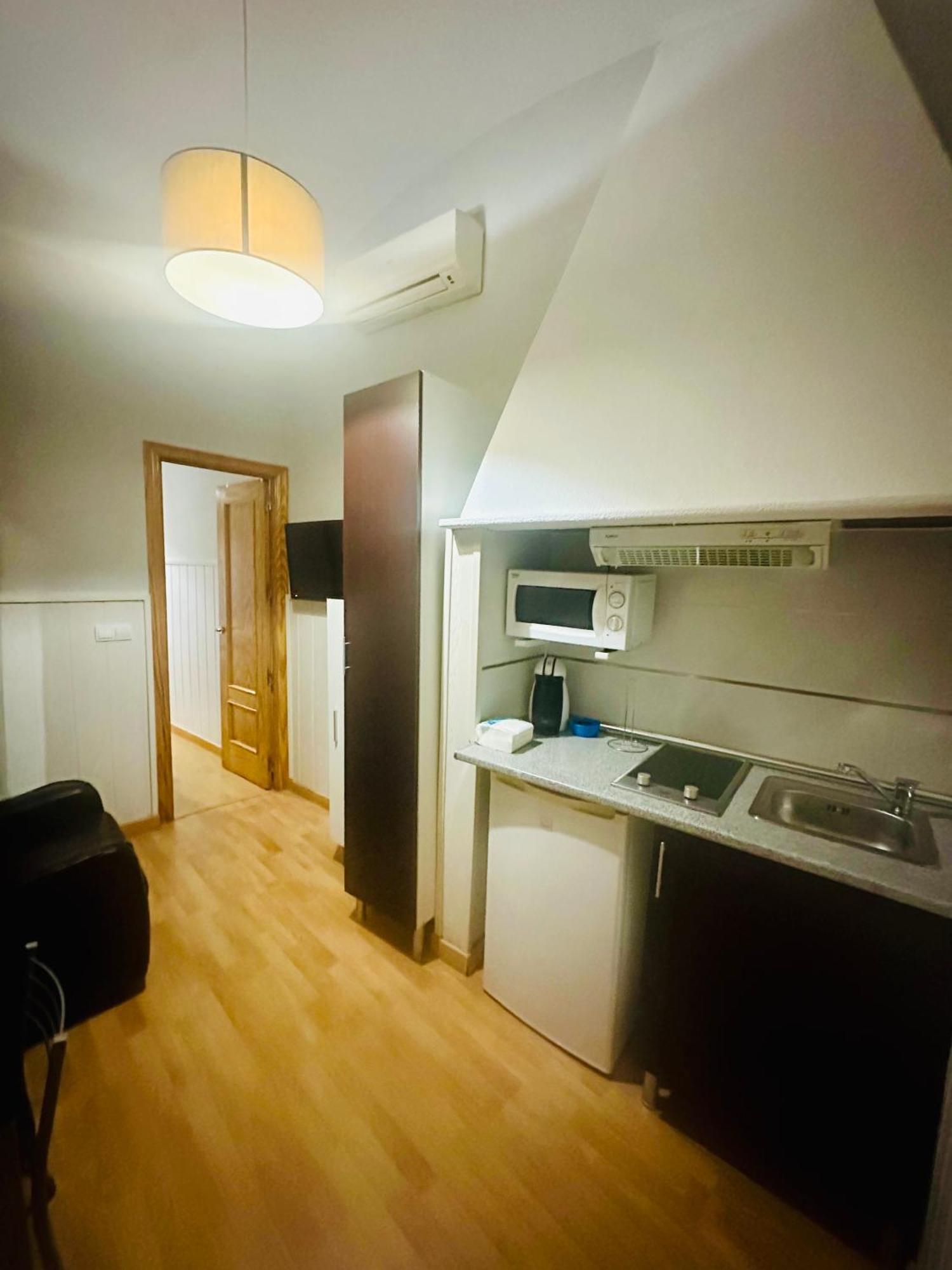 Apartamentos Jame Merida Bagian luar foto